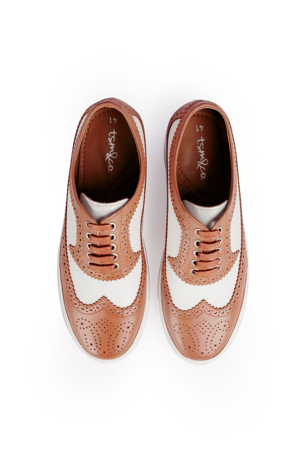 Manchester Tan & White