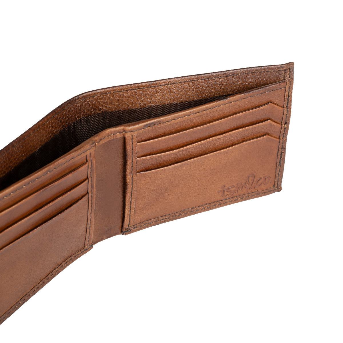 Panama Brown Pebble Grain – interior detail
