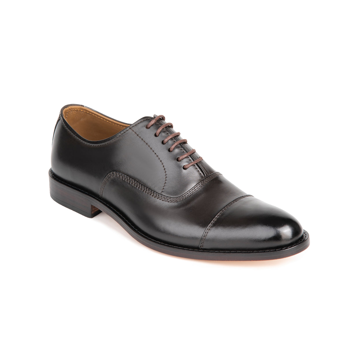 Munich Brown leather cap-toe Oxford shoe - three-quarter view
