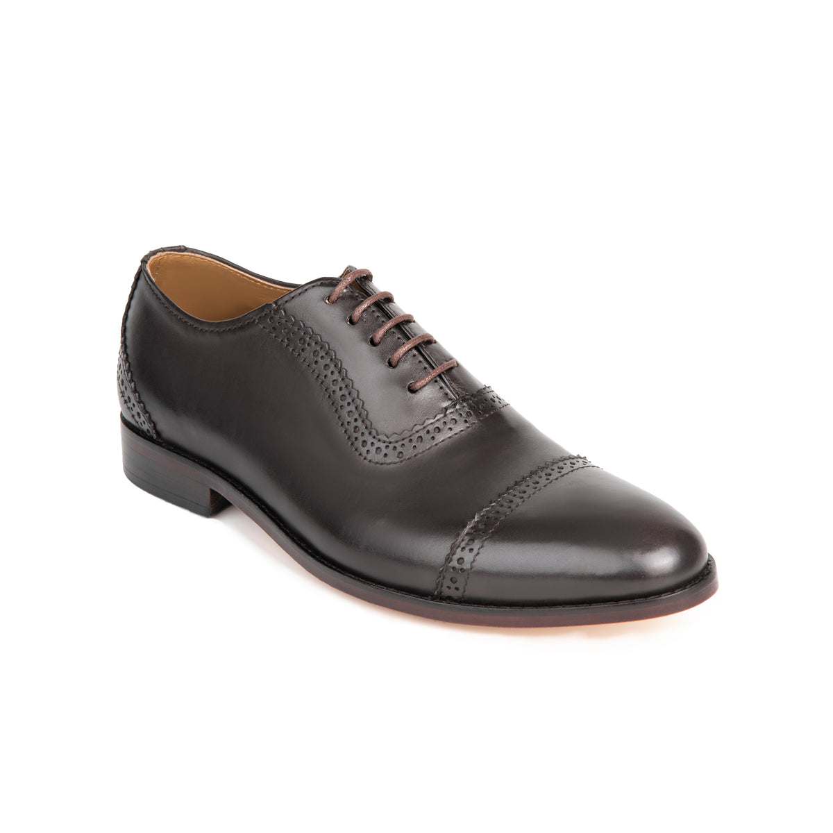 New Castle Brown leather brogue Oxford shoe - three-quarter view